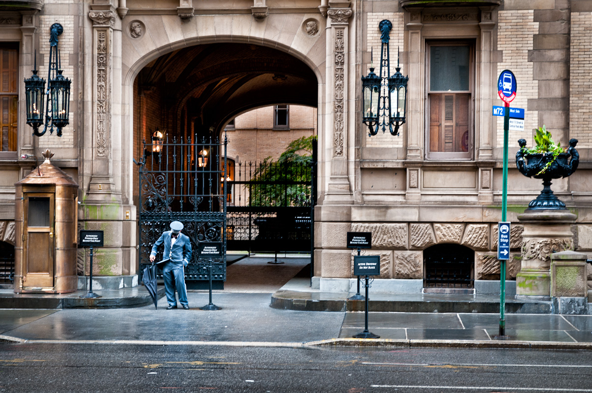 Yuri Evangelista - Street Photography - Dakota building