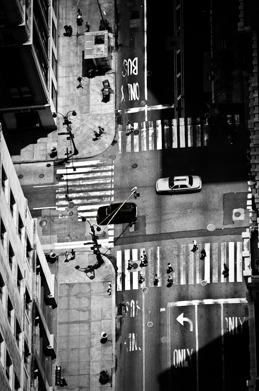 Yuri Evangelista - Street Photography - Crossroads
